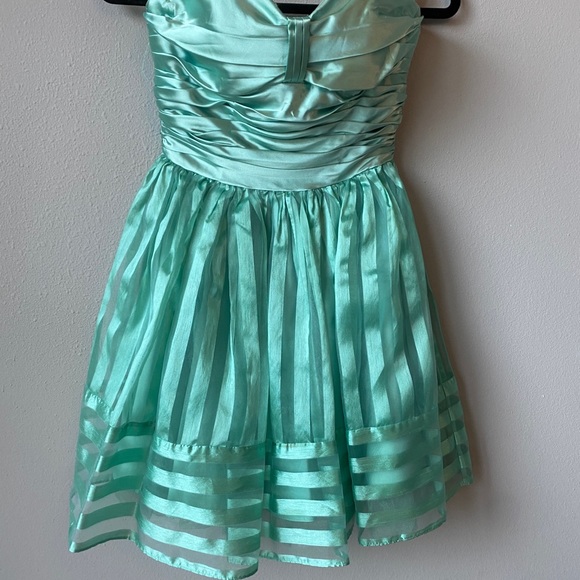 Vintage Betsey Johnson Dress - Picture 2 of 6